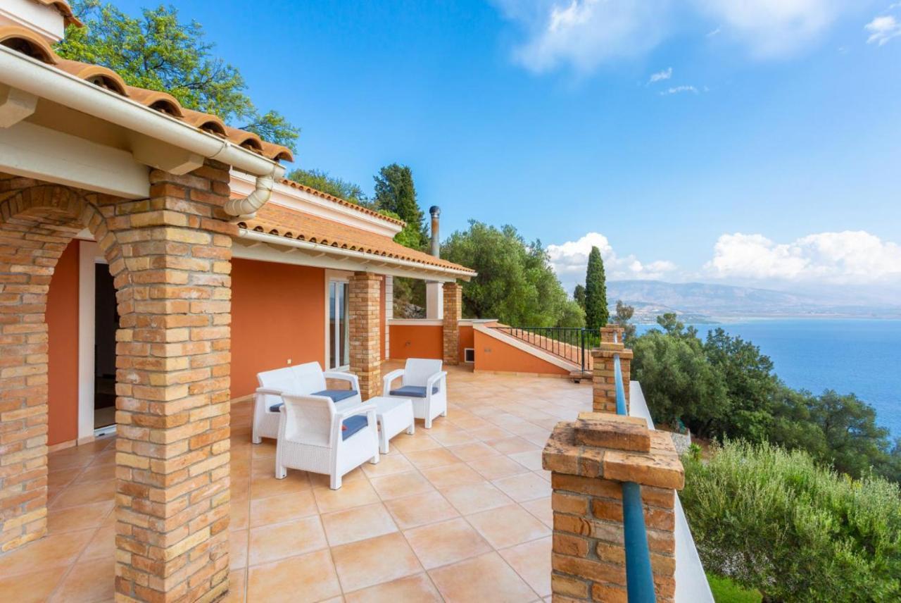 Villa Emilios 卡拉米 外观 照片
